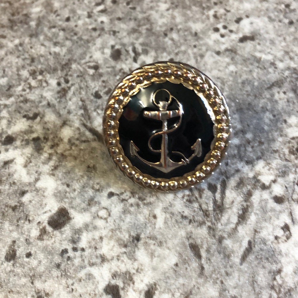 Anchor ring